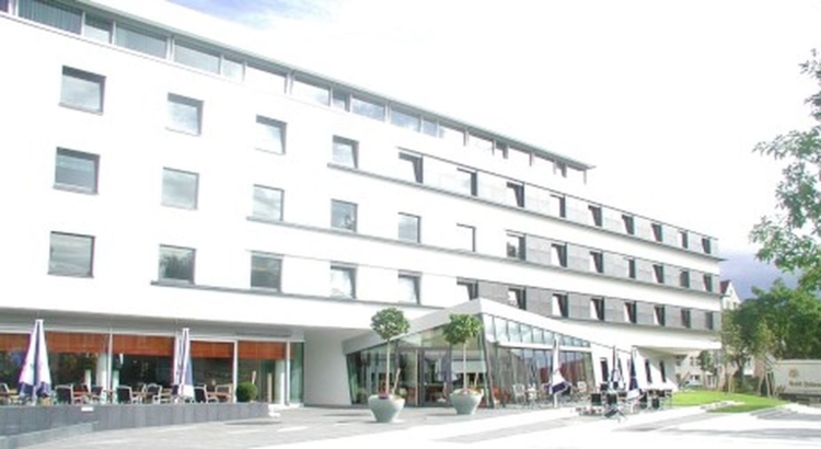 Hotel am Neckar Forum Foto Stadt Esslingen